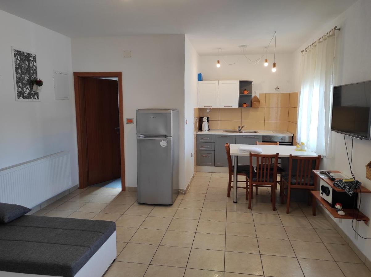 Apartment Joy II Šibenik Esterno foto